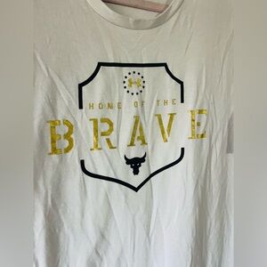 Under Armour White and Gold Short Sleeve Tee